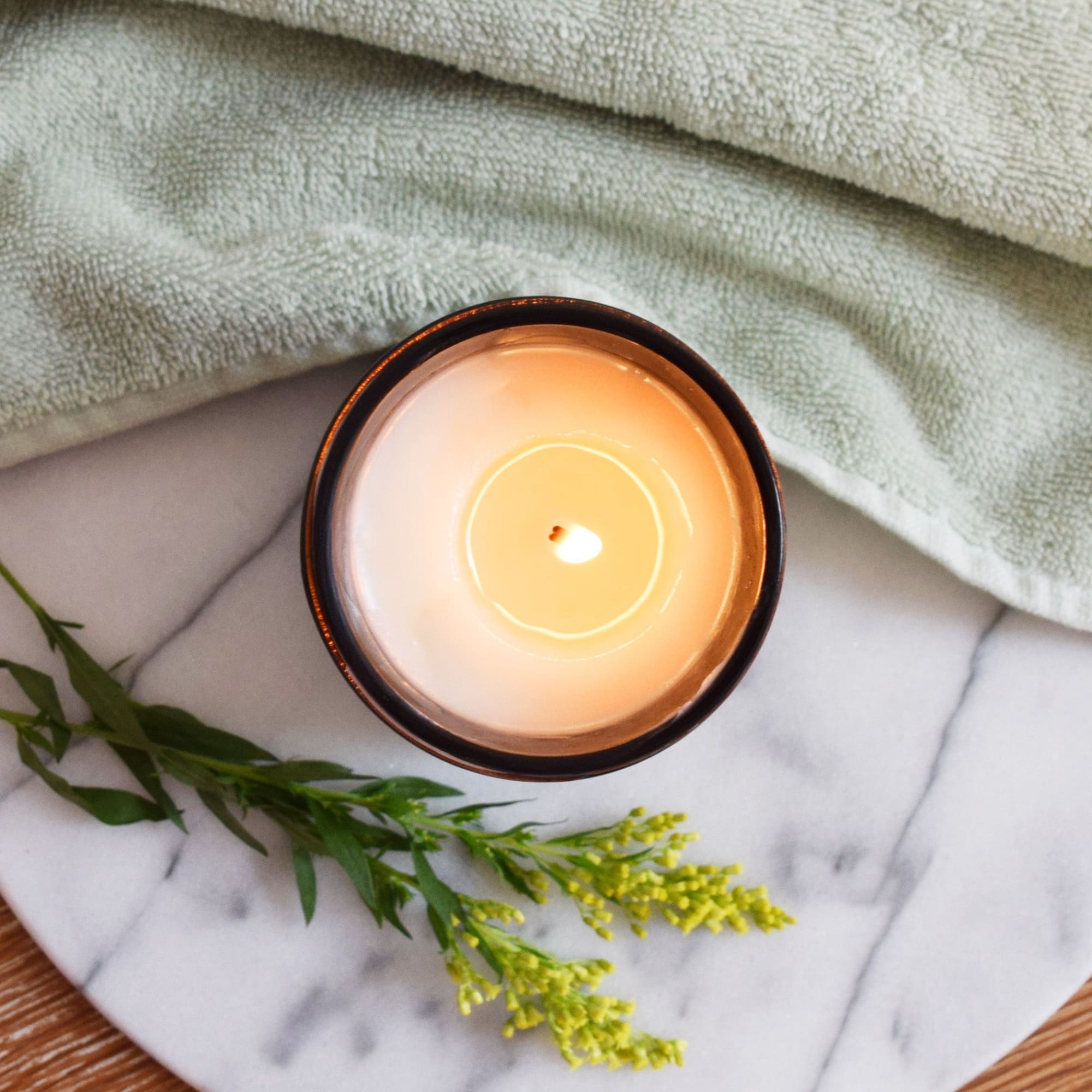 Pear & Basil Soy Candle | The Baltic Club
