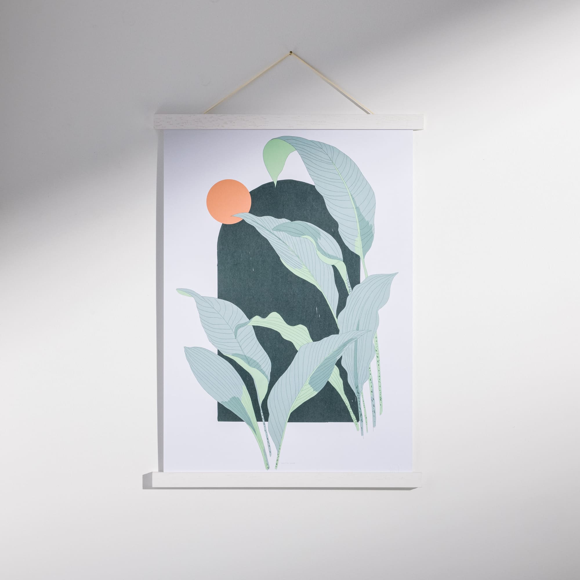 White Magnetic Frame - Baltic Club